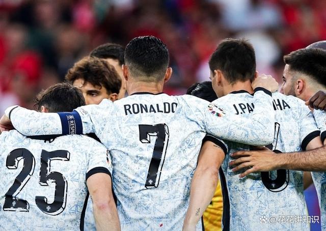 熊猫体育中国App-法国队晋级欧洲杯16强，德国队险胜斯洛伐克