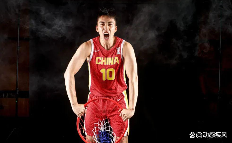 德国男篮血洗中国男篮，贝弗利绝境逆转