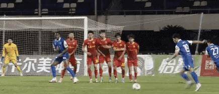 沃尔夫斯堡惨遭绝杀，陷入保级泥潭